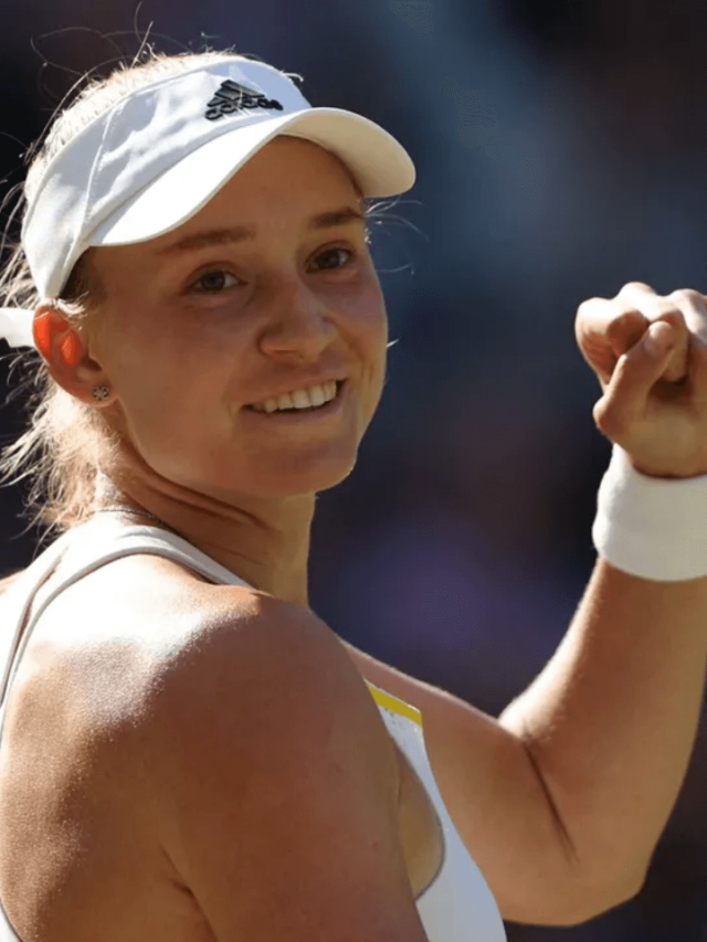 Wimbledon 2022 Final, Elena Rybakina Beats Jabeur 3-6, 6-2, 6-2