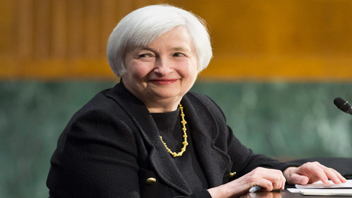 According to janet Yellen, despite the decline in GDP, there are no signs of a recession now
