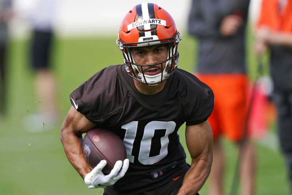 Second Preseason Game Ends With Browns Rookie Leaving